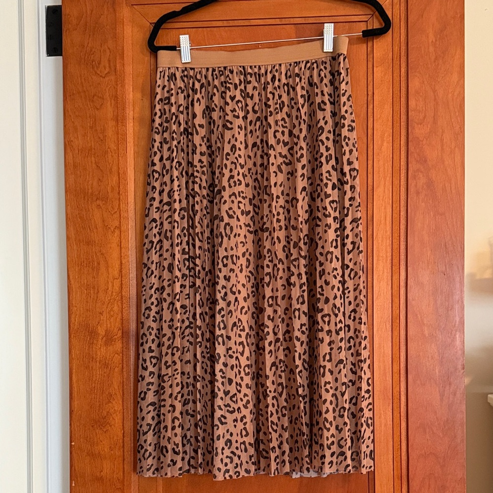 Sincerely Jules Leopard Print Pleated Tulle Skirt